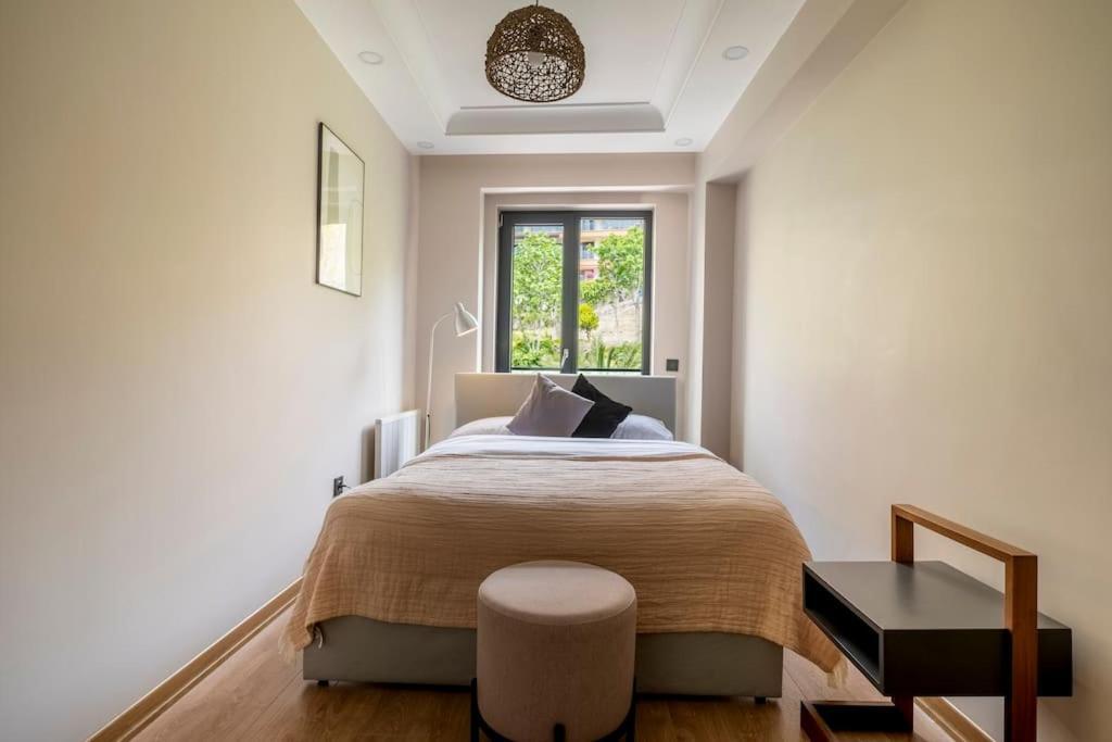 Two-bedroom With Bosphorus View Daire *